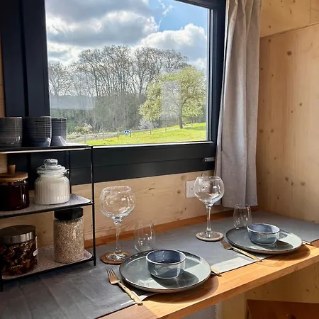 La Tiny House Des Vignes Du Chateau De Vauclaire בית כפרי *