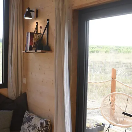 La Tiny House Des Vignes Du Chateau De Vauclaire בית כפרי *